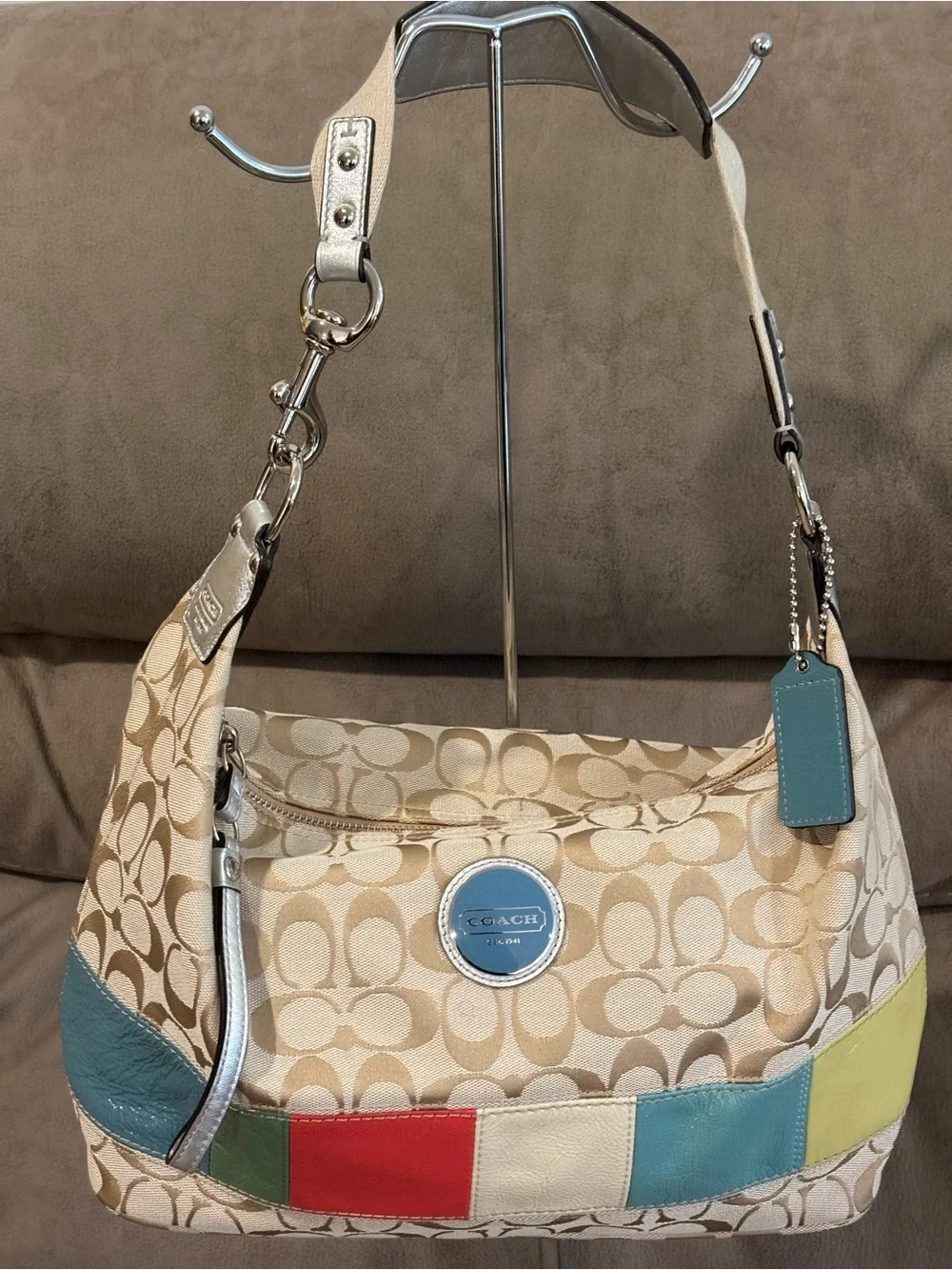 Coach Vintage Signature Stripe Multi-Stripe Demi Crossbody / Shoulder Bag. EUC.
